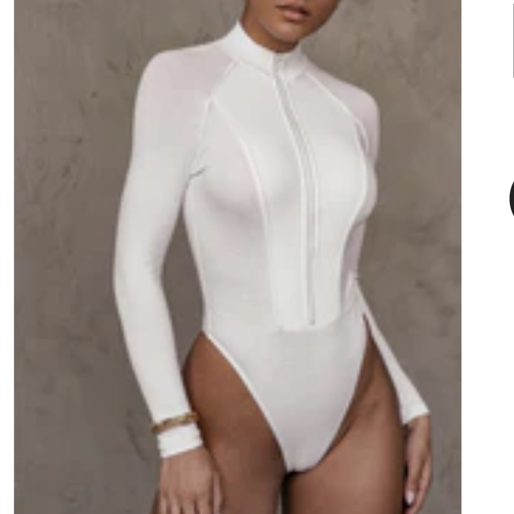 JLUXLABEL White Long Sleeve Zip Front Bodysuit